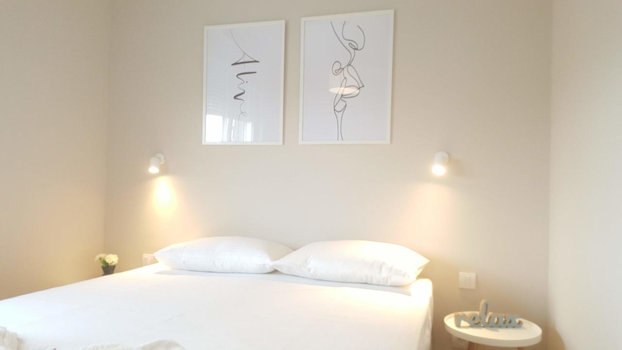Urban Zen With View - City Break Apartments Belgrad Exteriör bild