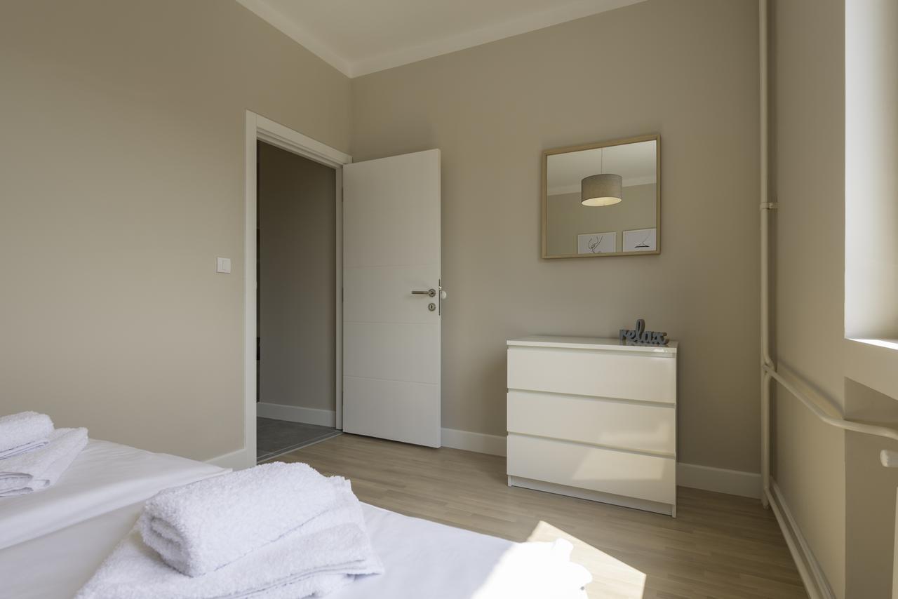 Urban Zen With View - City Break Apartments Belgrad Exteriör bild